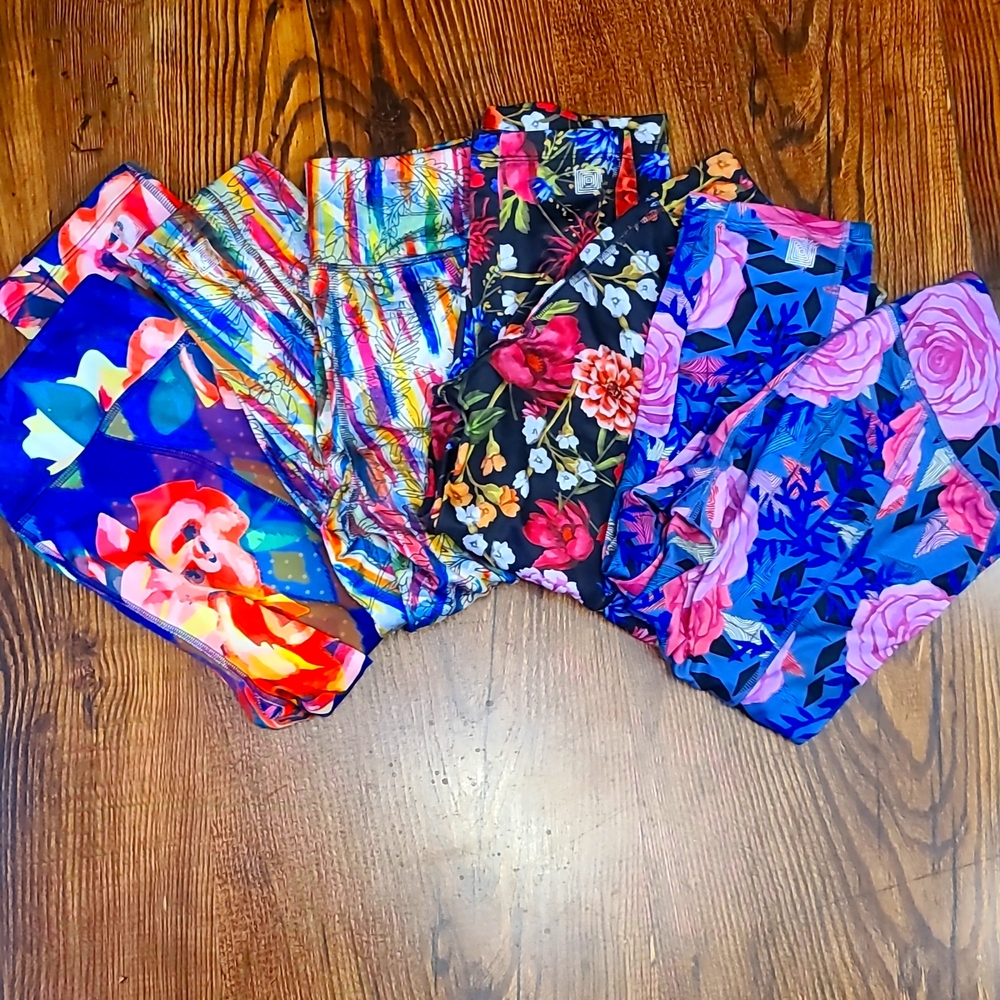 4 Lularoe jades size medium